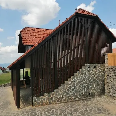 Vineyard Maleric With Pool Access