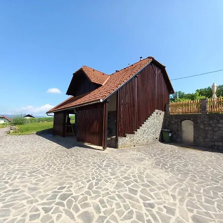 Vineyard Maleric With Pool Access