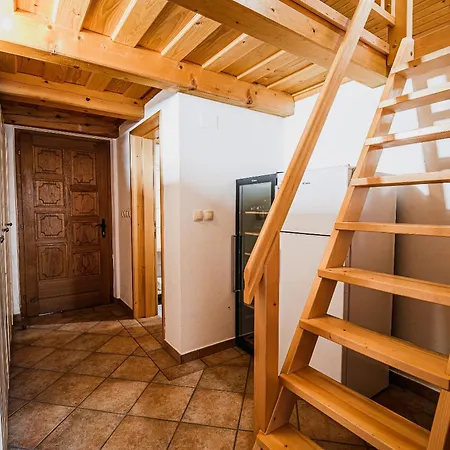 Vineyard Maleric With Pool Access Dragatuš