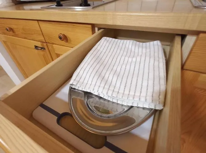 Vineyard Maleric With Pool Access *