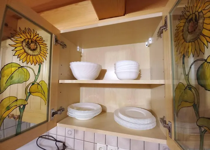 Vineyard Maleric With Pool Access *