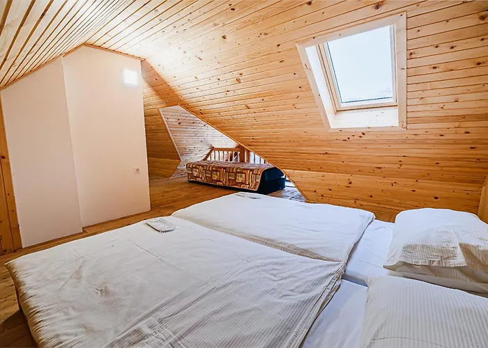 Vineyard Maleric With Pool Access Appartement *